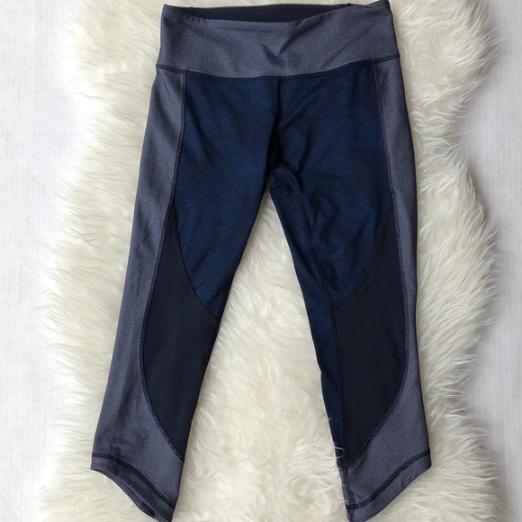 Lululemon Wunder Under Crop Sashiko size 6 RARE - Picture 6 of 6